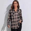 Dames flanellen geruite shirt met lange mouwen in bruin en zwart en borstzakken - S / Khaki