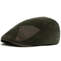 Coppola in velluto a coste verde scuro con dettagli in twill marrone e rivetti - Regolabile / Verde Militare