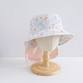 Dettaglio cappello sole bimbi a fiori con protezione per il collo e stampa Happy - Taglia 54 (3-8 Anni) / Fiore Rosa