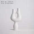 Jarrón escultura abstracta moderna de cerámica blanca 18,5x8,5x38cm decoración de lujo - 103 Blanco Mate 18.5x8.5x38cm