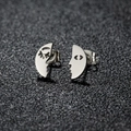 Boucles d'oreilles silhouette visage asymétrique en acier inoxydable poli - Visage abstrait / Couleur Acier