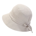 Eleganter beiger Sonnenhut mit Schleife und Wellentextur, faltbarer Sommer-Fischerhut - M(56-58cm) / Beige