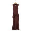 Detail of waist twist knot and draped pleats on sleeveless maroon maxi dress - XS / Coffee