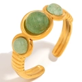 Anello in acciaio inossidabile placcato oro 18K con tre pietre di aventurina verde, aperto - Anello Aperto Con Tre Avventurine Verdi - Oro