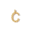Dettaglio del ciondolo a lettera C dorata con trama a spirale in acciaio placcato oro 18k - Lettera C
