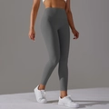 High-waisted dark grey seamless yoga leggings with butt-lifting and stretch fit - Dark Gray