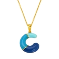 Pendente lettera C in smalto blu e finitura dorata con una catena delicata - Stile Lettera C Color Block Blu (S640G-001-C)