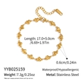 Detailansicht des goldenen Edelstahl-Herzarmbands mit 17+5cm Größenangaben und Maßen - Goldenes Herz Gliederkettenarmband (YYB025159)
