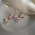Gold Geometric Twisted Pearl (85#)