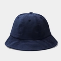 Vue détaillée du chapeau bob en coton bleu marine avec œillets et surpiqûres de qualité - M (56-58cm) / Bleu marine