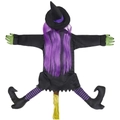 Strega di Halloween che si schianta con capelli viola, calze a righe e scopa per l'albero - A Righe Viola