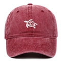 Gorra de béisbol de algodón lavado burdeos con bordado de tortuga blanca y visera curva - Burdeos