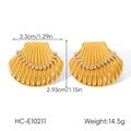 Detailed view of 18k gold scallop earrings with stripes and embedded white zircon stones - Shell Shape Rhinestone Earrings (HC-E10211)