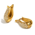 Pendientes en forma de U de acero chapado en oro 18K con circonitas blancas brillantes - Dorado