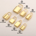Sieben goldene Edelstahlschloss-Anhänger in verschiedenen Größen für DIY-Schmuck - 16.5*9mm / Gold