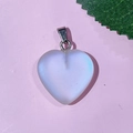 Pendentif cœur en cristal naturel dépoli avec dégradé rose et anneau en métal - 68-Pierre de Lune Grise Givrée
