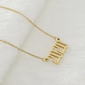 Collier avec pendentif année 2020 en acier inoxydable doré 18 carats sur fourrure - 2020
