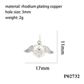 Detalle del colgante de mariposa en cobre chapado en rodio plata con medidas y datos - P02732-Bola Alada Plateada