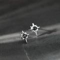 Boucles d'oreilles étoile octogonale en argent avec pierre précieuse noire centrale - Strass Noirs