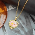 Collier à pendentif cœur vintage avec émail floral rose et détail de perle - Collier pendentif coeur rose