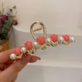 Golden hair claw clip featuring pink tulip charms and elegant white pearls for hair styling - Cosmos Tulip Metal Hair Claw