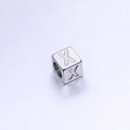 Perle cube 7mm en acier inoxydable avec lettre X pour création bijoux DIY - Lettre X