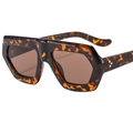 Oversized geometric sunglasses with vintage tortoise shell frames and brown lenses - C4 Leopard Frame / Tea Lenses