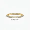 Makroaufnahme von vergoldetem s925 Silber Eternity-Ring mit kleinen Moissanit-Steinen - US Größe 6 / Halber Eternity Moissanit Ring
