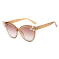 Vintage oversized sunglasses with amber frame, gradient brown lenses and pearl diamond accents - Tea Frame Gradient Tea Lens