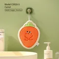 Hanging carrot-shaped coral fleece hand towel with absorbent orange microfibers, 18x23cm - Carrot