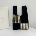 Knitted tote bag with black and white houndstooth patchwork and textured weave - Black Patchwork Houndstooth