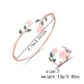 Details des rosa Emaille-Rosenschmucksets mit Größenangaben und Gewichtsdaten - Rosa-Set (Roségold)