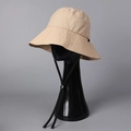 Detalle de sombrero para el sol de ala ancha con cordón ajustable y costuras - M(56-58cm) / Caqui
