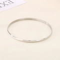 Brazalete apilable de acero inoxidable chapado en oro de 18K con acabado plateado pulido - Diámetro Interior 55*3,6 mm / Color Acero (Anillo Único)