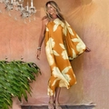 One-Shoulder-Maxikleid mit Blumenmuster in Senforange, Schlitz und Blattmotiven für Damen - S / Senfgelber Blattdruck