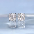 Klassische 1,5 Karat Ohrstecker aus 925 Silber mit Kissenschliff und Spiegelreflexion - 925er Silber / Weißer Zirkonia