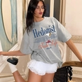 Γκρι oversized βαμβακερό T-shirt με τύπωμα και λευκή δαντελωτή φούστα με επίπεδα - S / Ανοιχτό γκρι