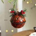 Rustieke metalen kerstbel hanger met dennenappels en bessen decoratie voor boom - 8CM Getextureerde Bel / Rood