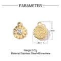 Detaillierte Parameteransicht eines 10mm Goldblumenanhängers aus Edelstahl und Rhinestone - VG308 Blumen Strass