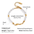 Detail of 18K gold-plated stainless steel clasp and white shell pearls on the bracelet - Golden Irregular Pearl Splicing Style (YYB025147)