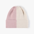Gorro de punto bicolor en rosa pálido y blanco crema con un dobladillo acanalado - Rosa & Beige