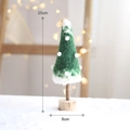 Sapin de Noël en feutre de laine vert 25cm avec boules pelucheuses et base en bois - Vert à pois blancs