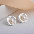 French vintage baroque freshwater pearl stud earrings with white petal base design - Matte Silver / Earring Post