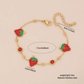 Bracciale in acciaio inossidabile dorato con ciondolo a fragola e perline rosse - 2# Braccialetto