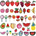 Set di toppe ricamate a forma di frutta e caramelle con fragola e lecca-lecca vivaci - Set di 40 (Serie Frutta e Caramelle)