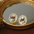 Orecchini di perle barocche francesi con rilievo di tulipano vintage in oro - Oro 18K + Blu Chiaro Perlato