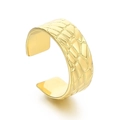 Bague ajustable vintage en acier titane doré avec gravure de texture crocodile fine - Texture Crocodile Or (KR105254--KFC)