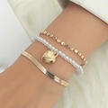 Dreiteiliges goldenes Armbandset mit Herz-Perlenarmband und flacher Schlangenkette - Gold Herz Perle Dreiteiliges Set (wg-1471)