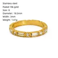 Anillo trenzado dorado talla 8 en acero inoxidable chapado en oro 18k con pedrería - Estilo de Diamantes de Imitación Alternados(ZR1141G)