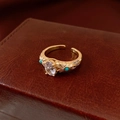Détail de la bague ajustable plaquée or avec zircon ovale et gravure de style vintage - 29# Bague-Or-Plaqué or véritable